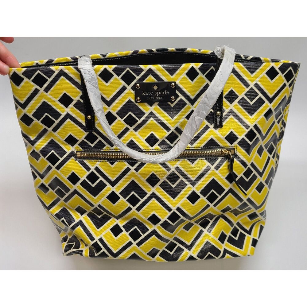 NWT Kate Spade New York Geometric Chevron Print Large Tote Bag Yellow & Black